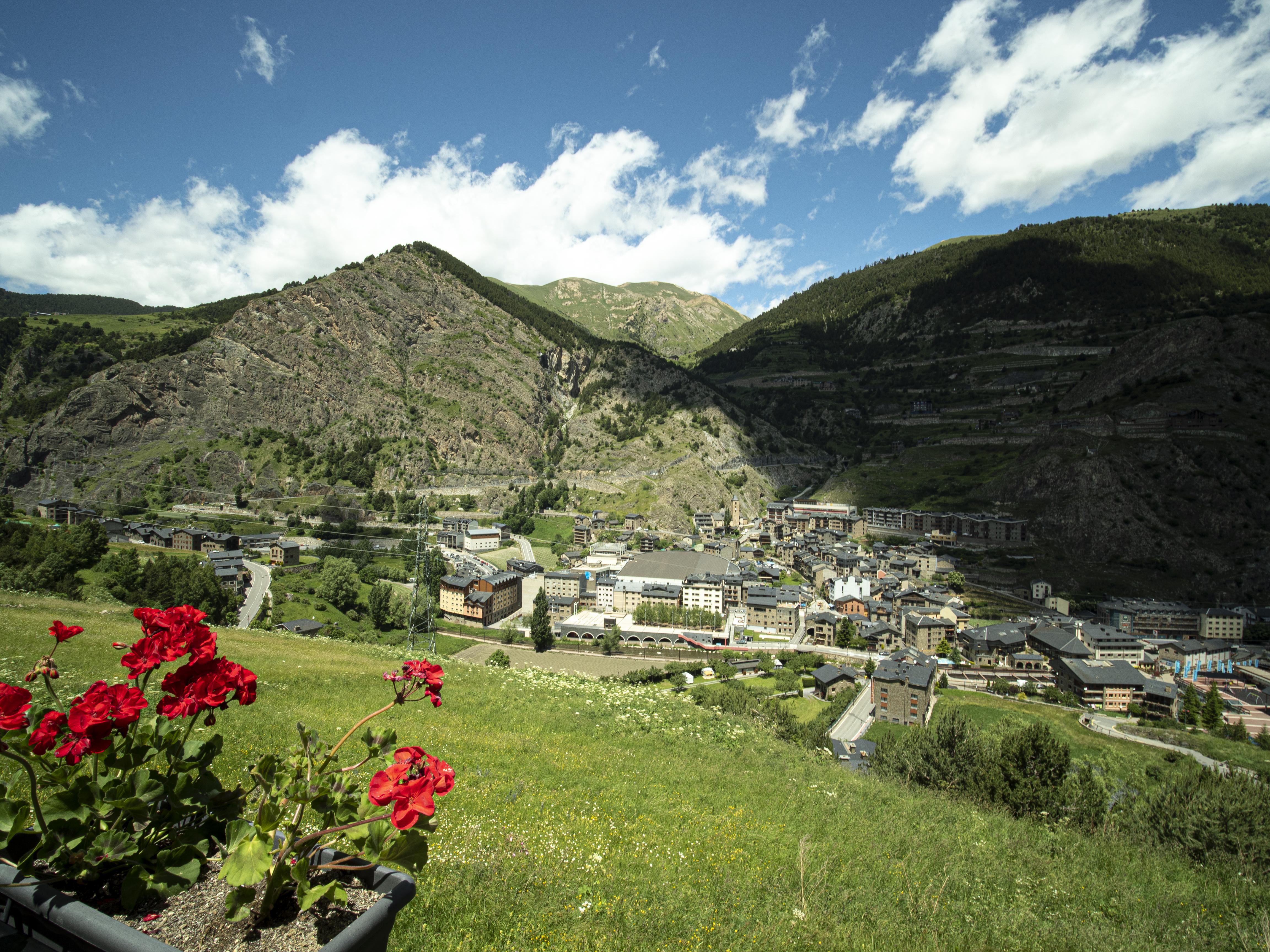 Aj Hotel And Spa Canillo Exterior photo